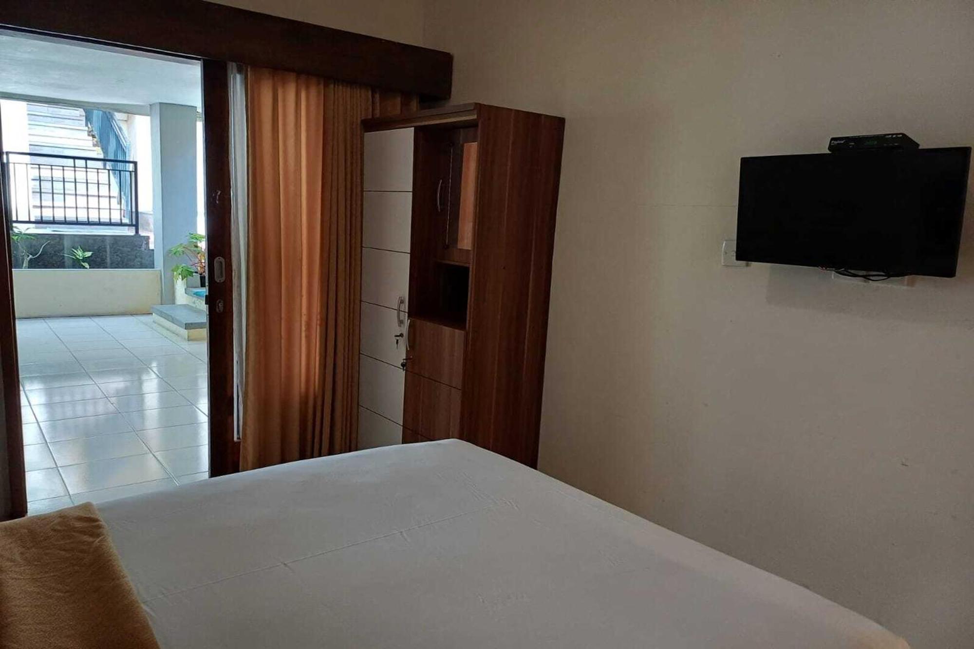Taste Of Bali Hostel Kuta Lombok Eksteriør billede