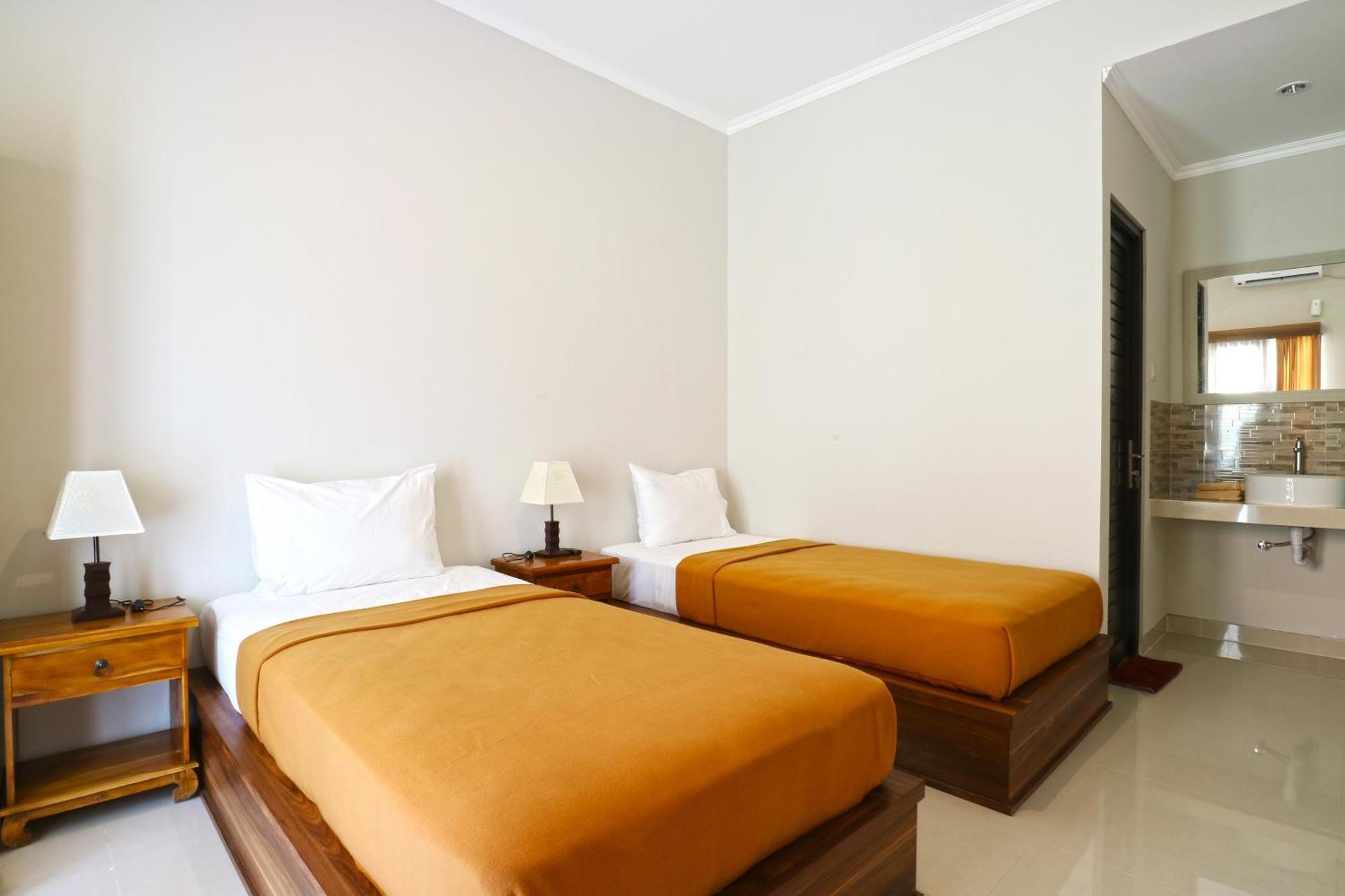 Taste Of Bali Hostel Kuta Lombok Eksteriør billede