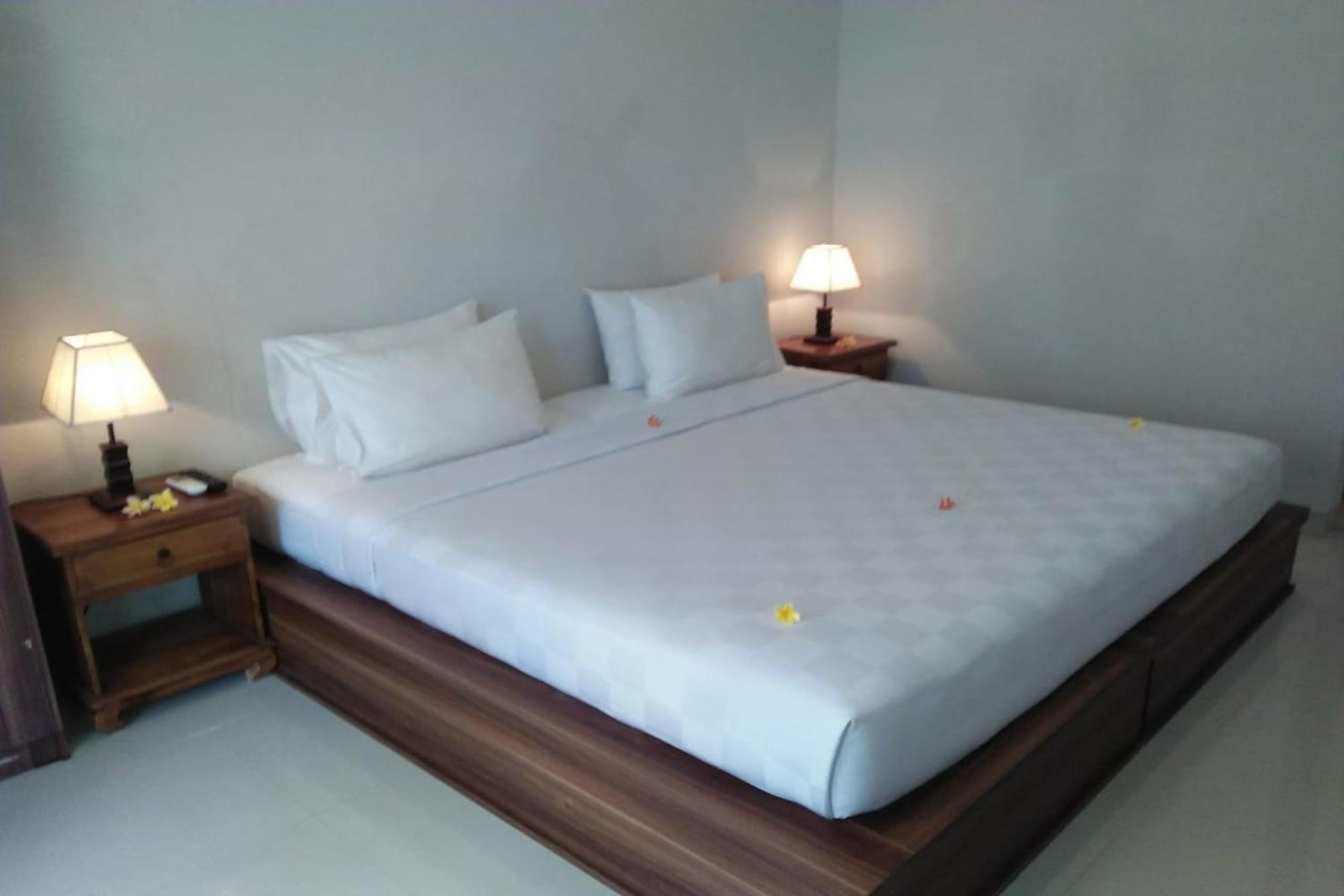 Taste Of Bali Hostel Kuta Lombok Eksteriør billede